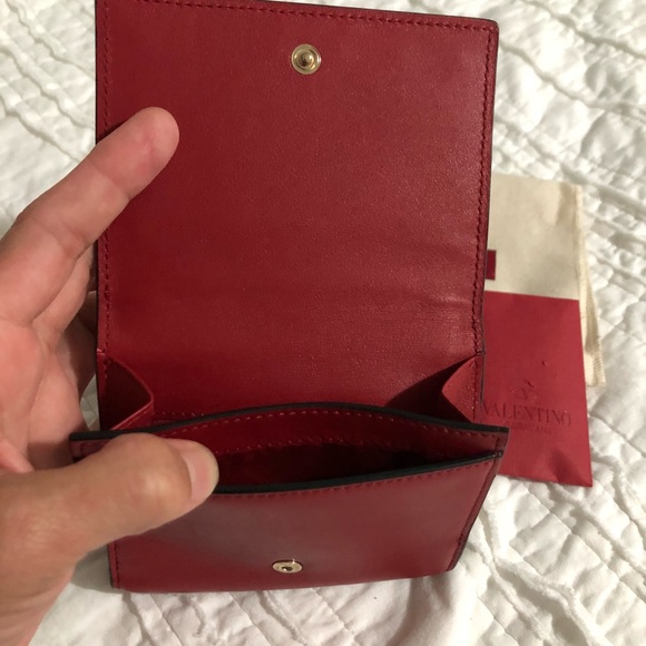Authentic Valentino wallet - Picture 3 of 7